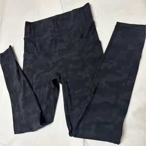 ALL ACSSES CAMO LEGGINGS 🌻